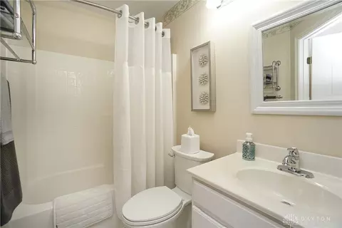3523 Macpherson Pl, Cincinnati, OH 45245 photo 22
