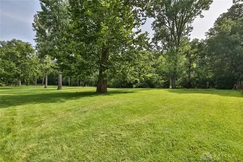 960 N Hampton Rd, Springfield, OH 45504 photo 32