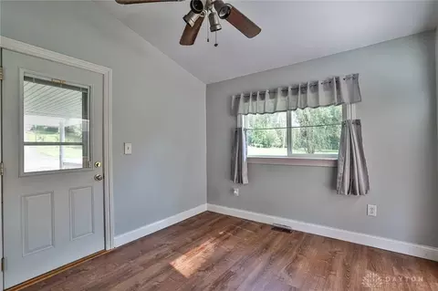 960 N Hampton Rd, Springfield, OH 45504 photo 8