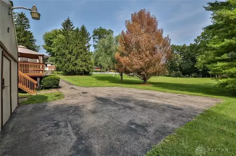 960 N Hampton Rd, Springfield, OH 45504 photo 29