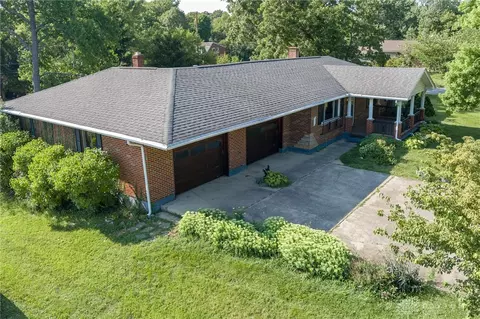 1851 Woods Dr, Dayton, OH 45432
