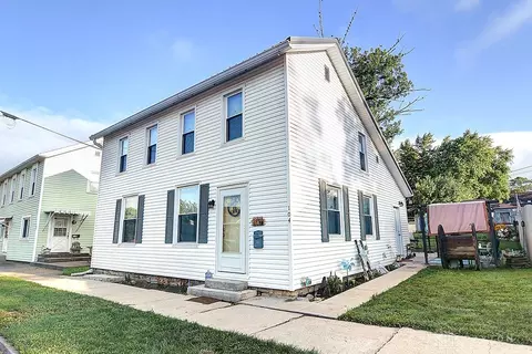 104 W Israel St, Eaton, OH 45320
