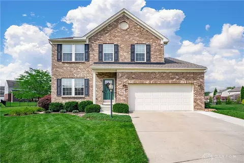 9761 Brooks Bend Ct, Centerville, OH 45458