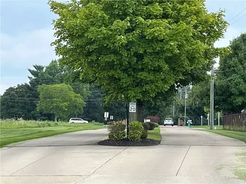 2255 Manhattan Blvd, Springfield, OH 45504 photo 32