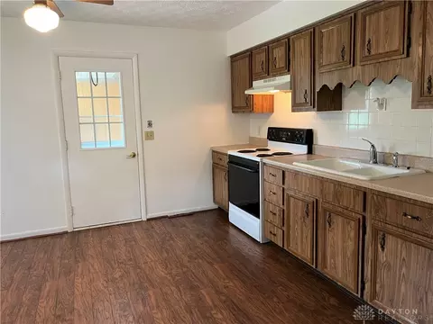 2255 Manhattan Blvd, Springfield, OH 45504 photo 16