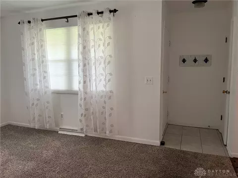 2255 Manhattan Blvd, Springfield, OH 45504 photo 12