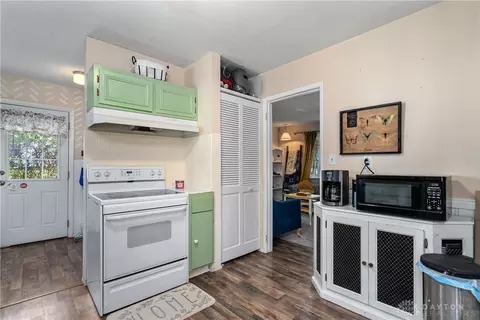 133 E Doris Dr, Fairborn, OH 45324 photo 8