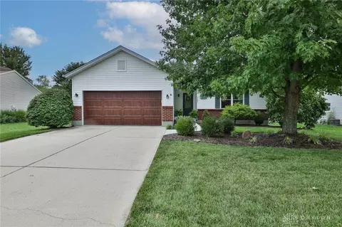1287 Poplar Hill Dr, Lebanon, OH 45036