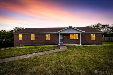 6801 Rackview Rd, Cincinnati, OH 45248