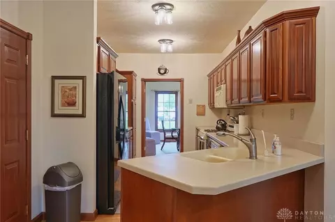 4127 Tree Line Ave, Springfield, OH 45502 photo 12