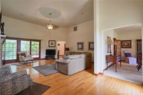 4127 Tree Line Ave, Springfield, OH 45502 photo 7