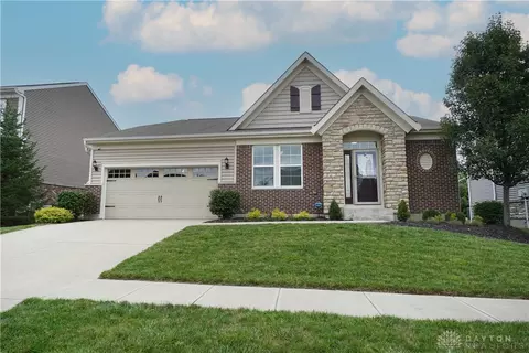 1517 Golf Club Dr, Lebanon, OH 45036