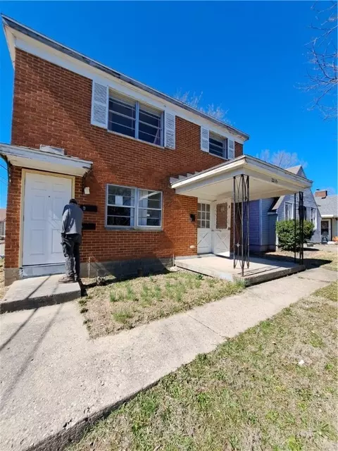 2211-2215 Rugby Rd, Dayton, OH 45406