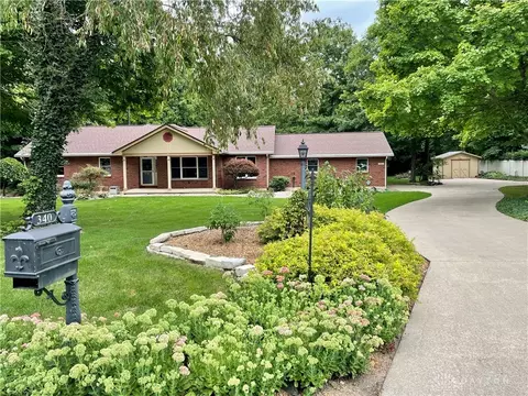 340 Vanessa Dr, West Alexandria, OH 45381