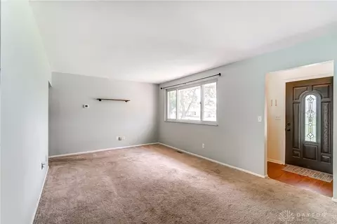 108 Rosetta Ct, Cincinnati, OH 45246 photo 7
