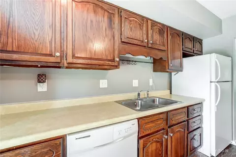 108 Rosetta Ct, Cincinnati, OH 45246 photo 14