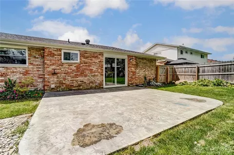108 Rosetta Ct, Cincinnati, OH 45246 photo 34