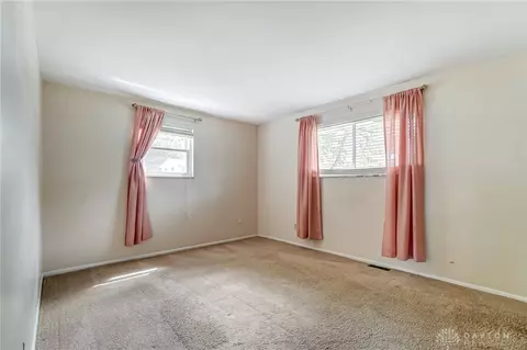 108 Rosetta Ct, Cincinnati, OH 45246 photo 21