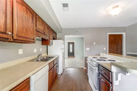 108 Rosetta Ct, Cincinnati, OH 45246 photo 13