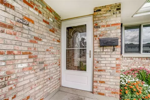 108 Rosetta Ct, Cincinnati, OH 45246 photo 5