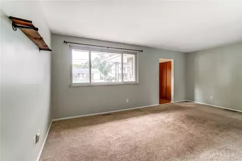 108 Rosetta Ct, Cincinnati, OH 45246 photo 9