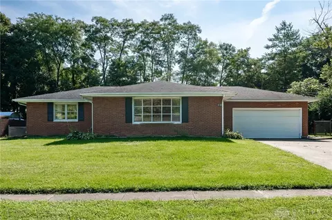 5130 Dee Alva Dr, Fairfield, OH 45014