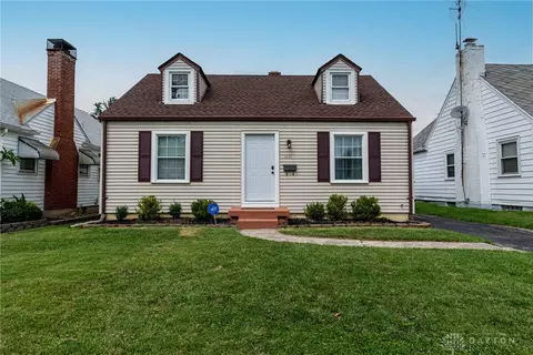 1111 Colwick Dr, Dayton, OH 45420