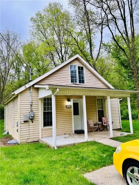 87 Douglas St, Xenia, OH 45385