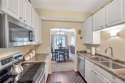 2419 Buddleia Ct #9-F, Cincinnati, OH 45239 photo 9