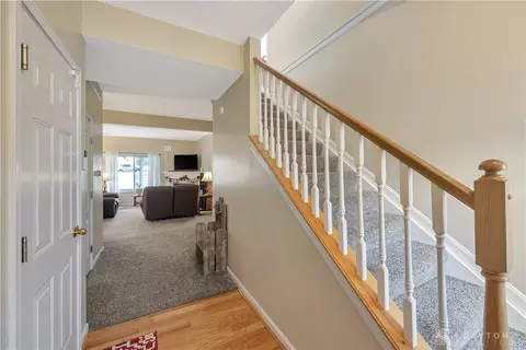 2419 Buddleia Ct #9-F, Cincinnati, OH 45239 photo 3