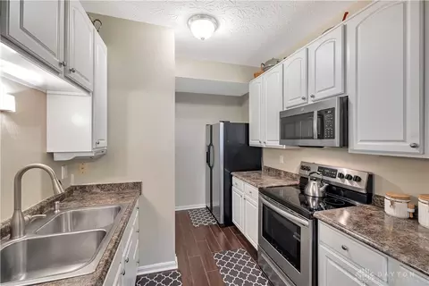 2419 Buddleia Ct #9-F, Cincinnati, OH 45239 photo 7