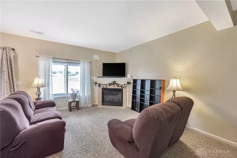 2419 Buddleia Ct #9-F, Cincinnati, OH 45239 photo 5