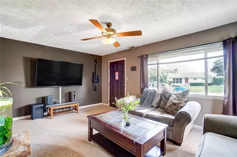 2841 Acosta St, Kettering, OH 45420 photo 3