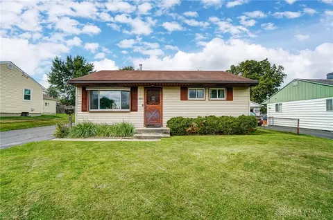 2841 Acosta St, Kettering, OH 45420