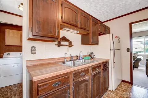 2841 Acosta St, Kettering, OH 45420 photo 10