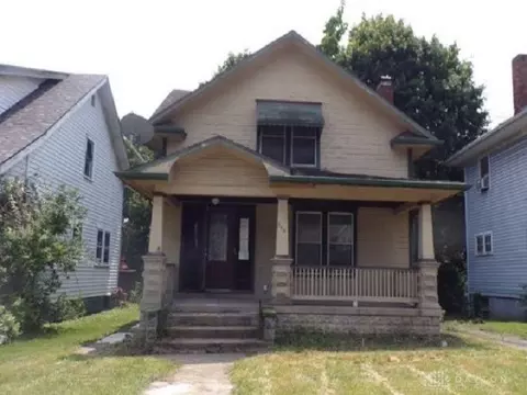 365 E Mccreight Ave, Springfield, OH 45503