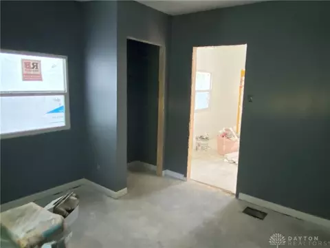 955 Steffen Ave, Cincinnati, OH 45215 photo 5