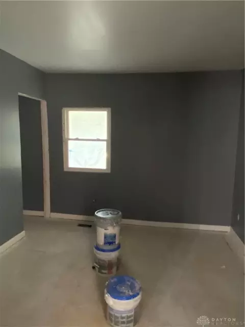 955 Steffen Ave, Cincinnati, OH 45215 photo 6