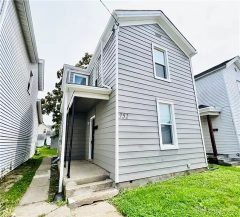 752 S 12th St, Hamilton, OH 45011