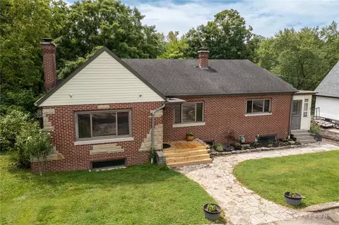 3 Maple Ave, Lebanon, OH 45036
