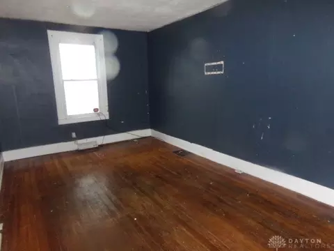 2022 W Galbraith Rd, Cincinnati, OH 45239 photo 3