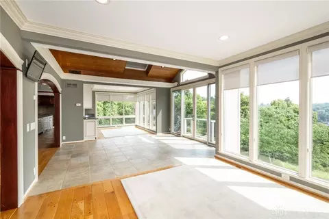 2868 Alpine Ter, Cincinnati, OH 45208 photo 11