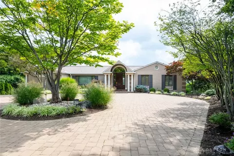 2868 Alpine Ter, Cincinnati, OH 45208