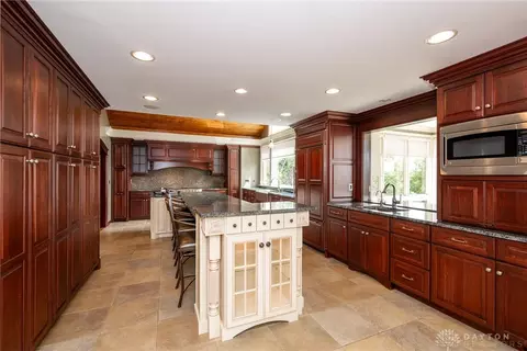 2868 Alpine Ter, Cincinnati, OH 45208 photo 7