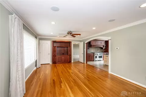 2868 Alpine Ter, Cincinnati, OH 45208 photo 3