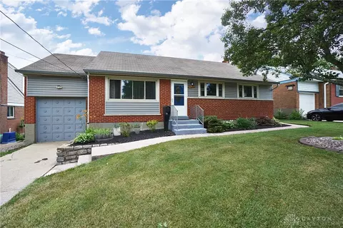 8670 Elmtree Ave, Cincinnati, OH 45231 photo 2