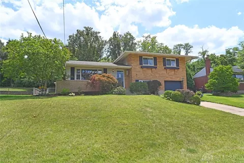 8903 Eldora Dr, Blue Ash, OH 45236 photo 3