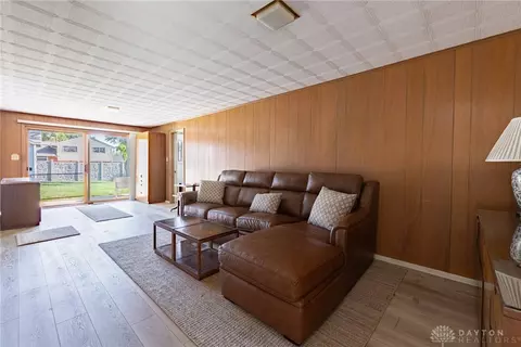 635 Rockhill Ave, Kettering, OH 45429 photo 34