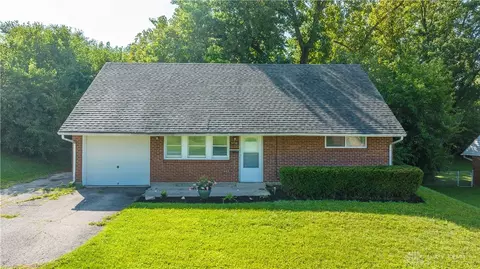 5732 Rosebury Dr, Dayton, OH 45424