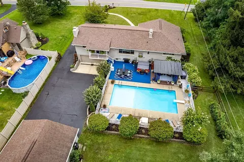 9718 Leacrest Rd, Cincinnati, OH 45215 photo 5